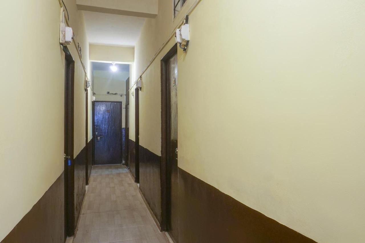OYO 74900 R K Hotel Pimpri-Chinchwad Exterior foto